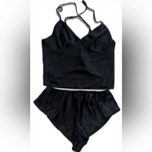 Victoria’s Secret Elegant Black Satin Camisole Top Sleepwear Set Size S